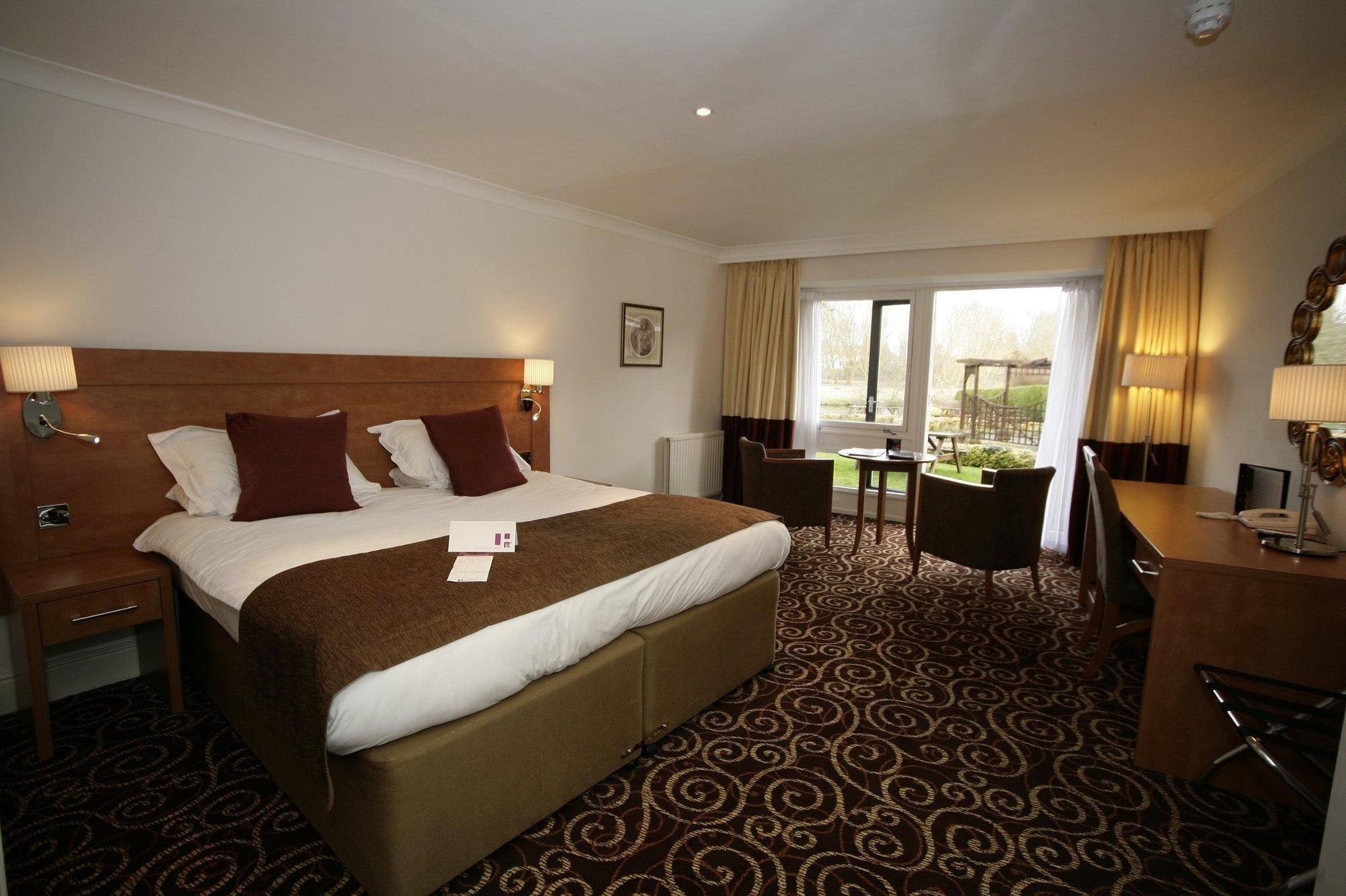 The Legacy Rose & Crown Hotel Salisbury Buitenkant foto